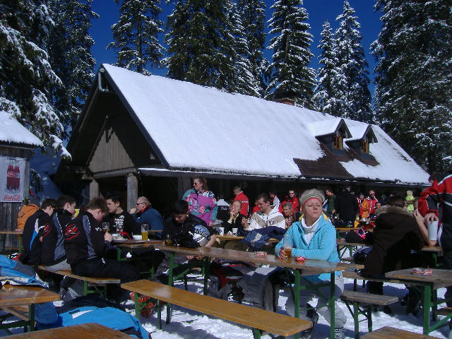 25_posezenicko_u_Karhutte