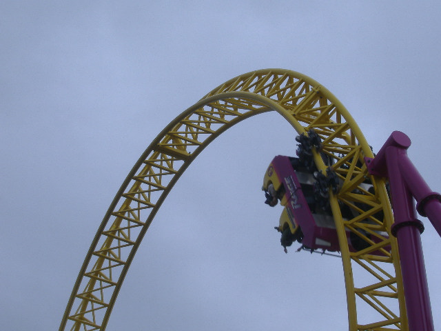 21_looping_hlavou_dolu