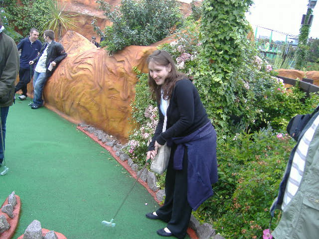 25_plejerka_minigolfu