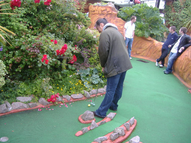 26_plejerka_minigolfu